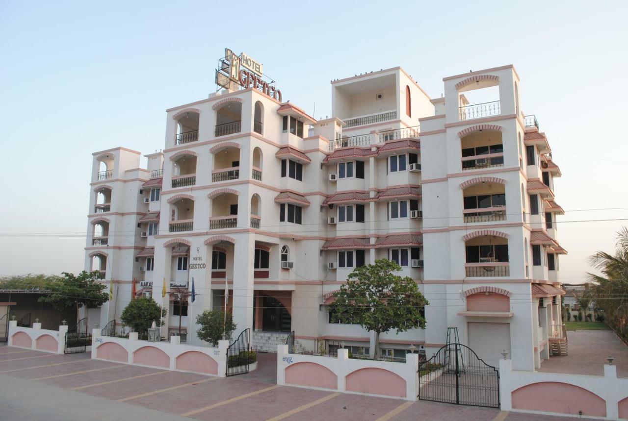 Geetco Hotel Jalor Ngoại thất bức ảnh
