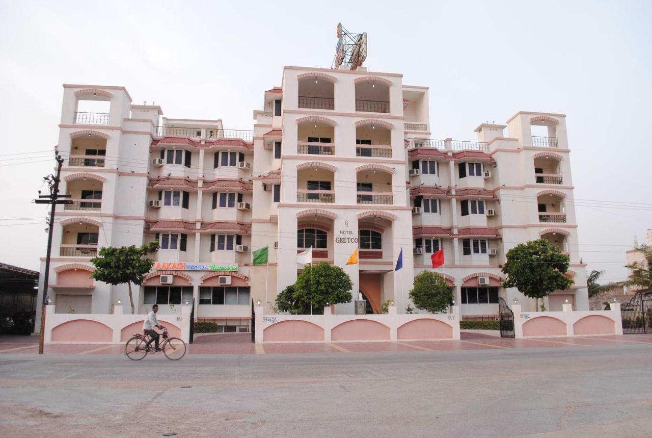 Geetco Hotel Jalor Ngoại thất bức ảnh