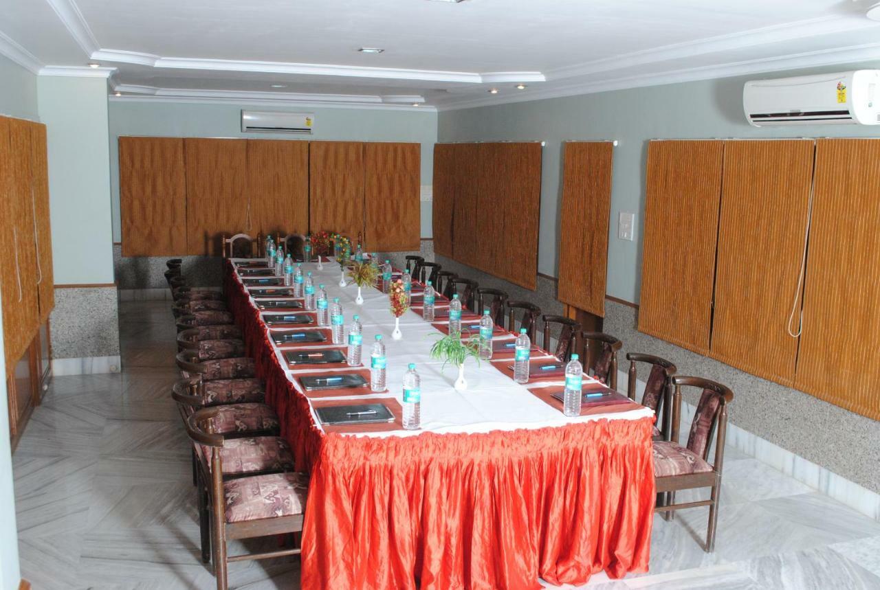 Geetco Hotel Jalor Ngoại thất bức ảnh