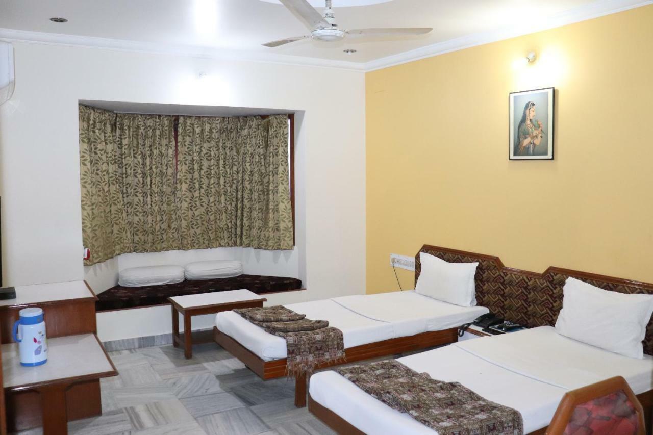 Geetco Hotel Jalor Ngoại thất bức ảnh