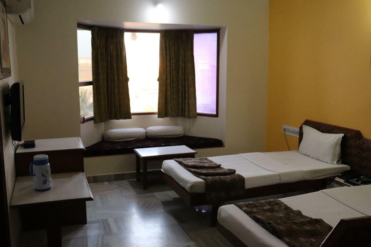 Geetco Hotel Jalor Ngoại thất bức ảnh